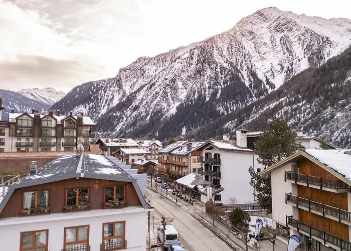 Les Jumeaux Courmayeur